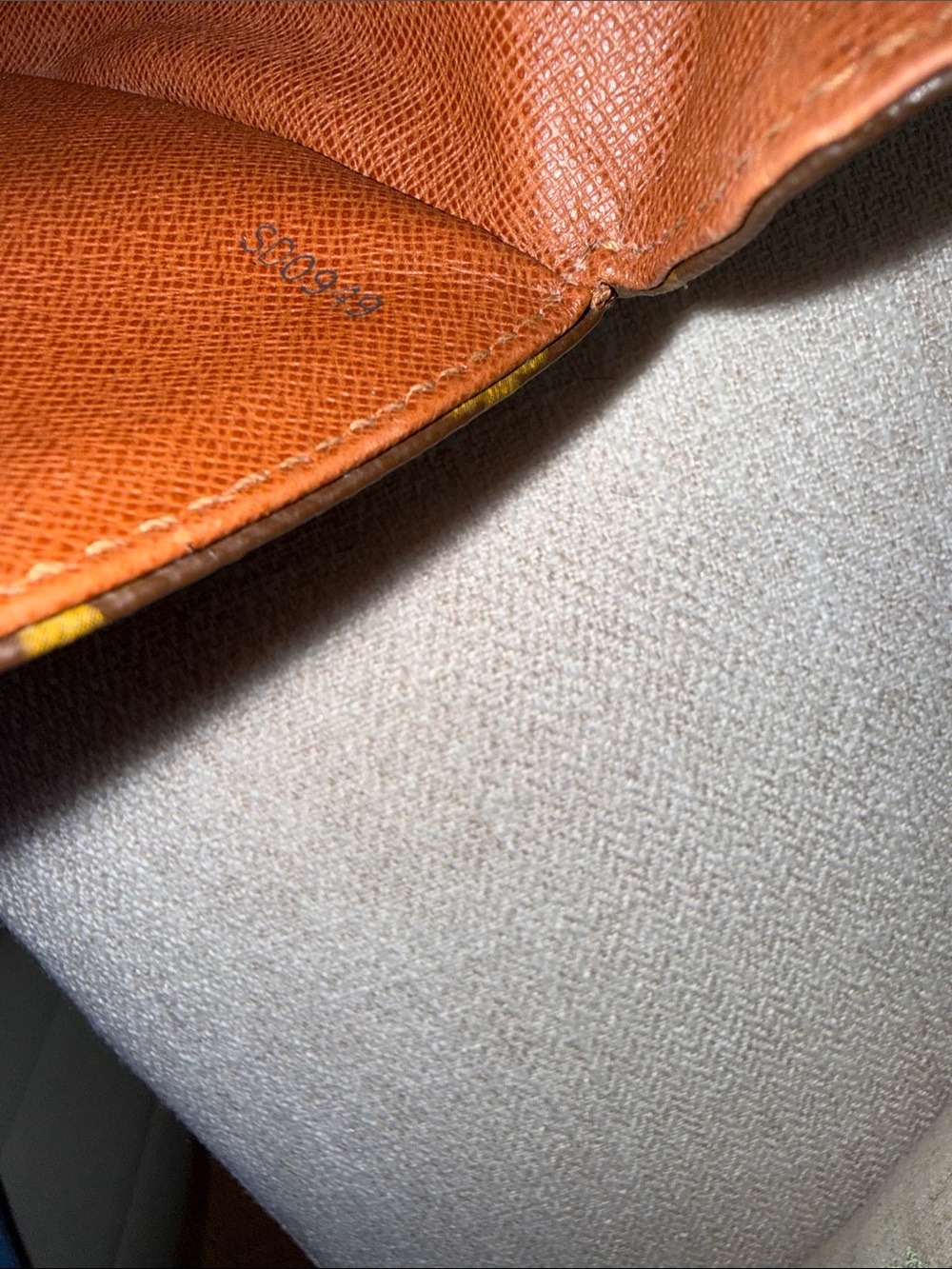 Authentic Louis Vuitton St. Cloud PM - Picture 14 of 17